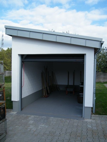 Bas Bedachungen - Freistehdene Garage